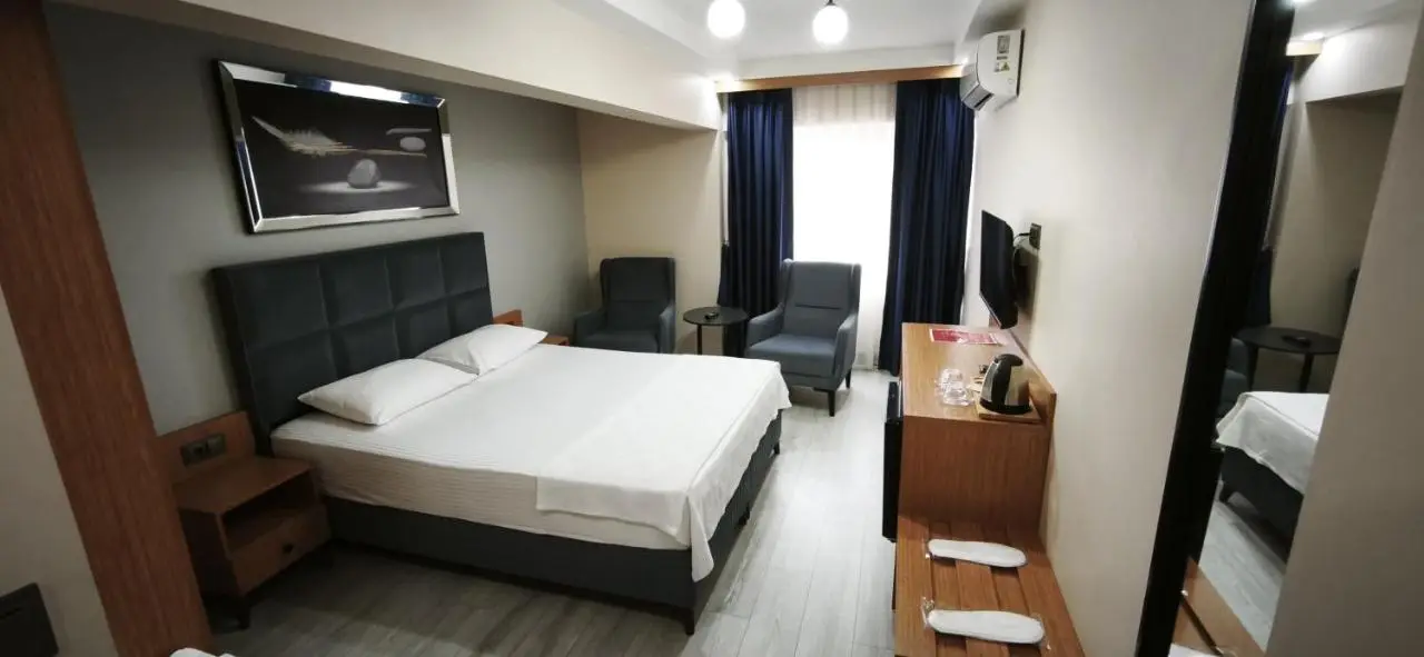 Lantis Otel