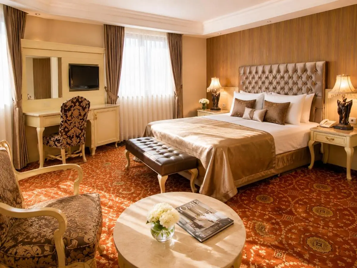 Atropat Old City Hotel