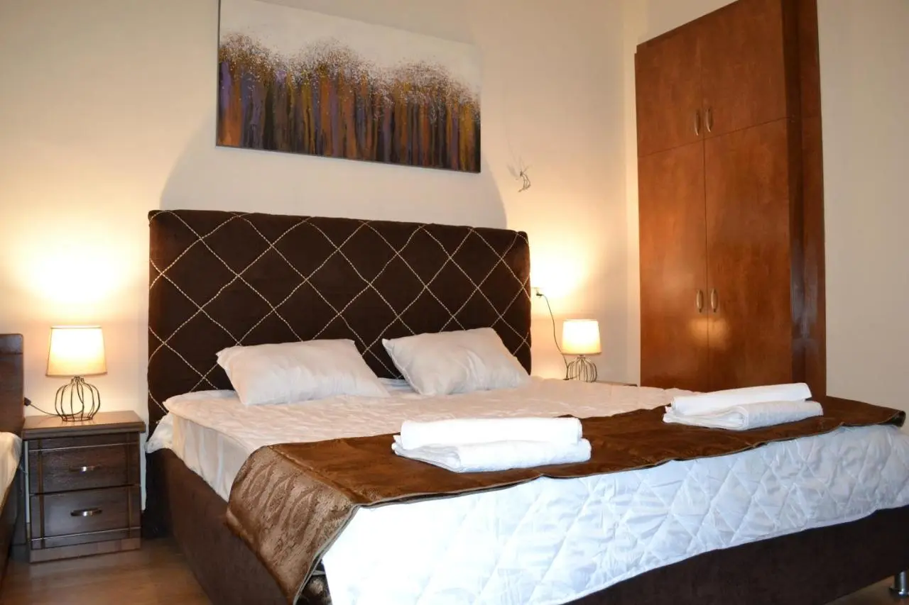 Tbilisi Apartment 2