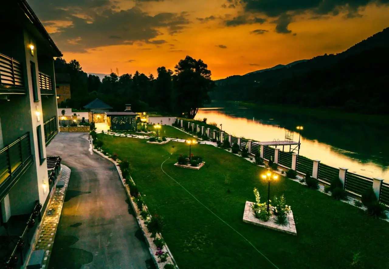 Hotel Alibabin Raj