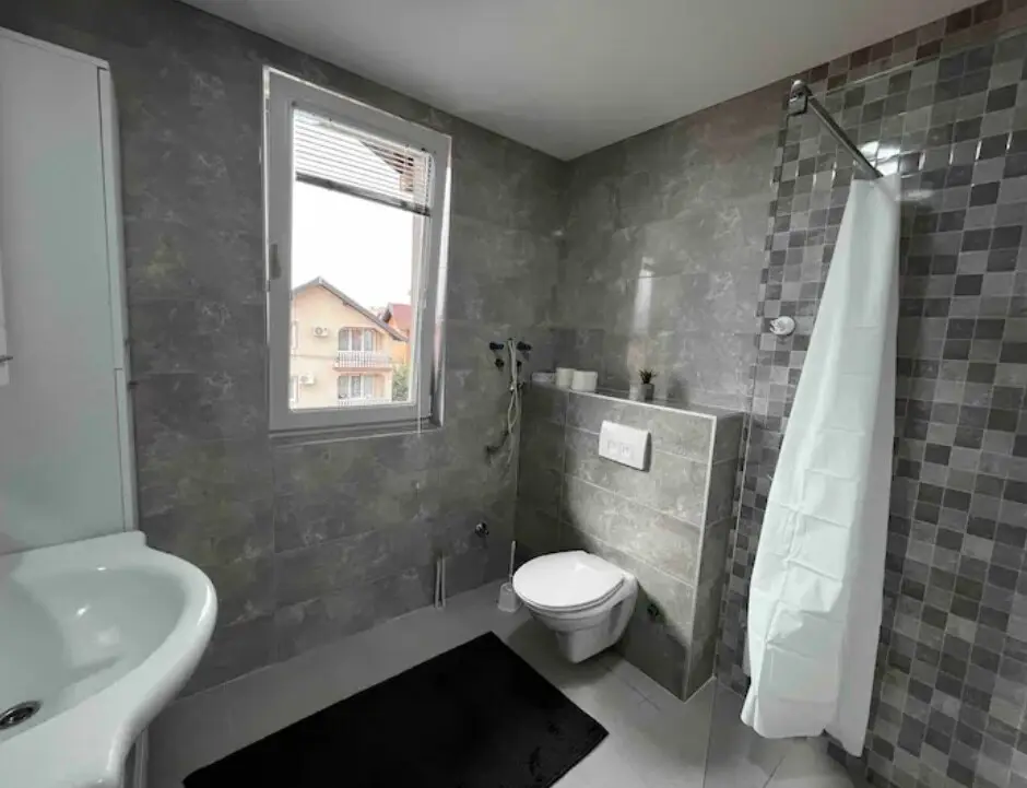 Room with private balcony, WI-Fi &parking