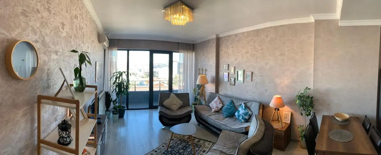 Ameri Plaza Green Apartments