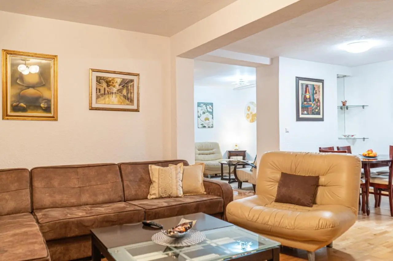 Sarajevo Hills Apartment