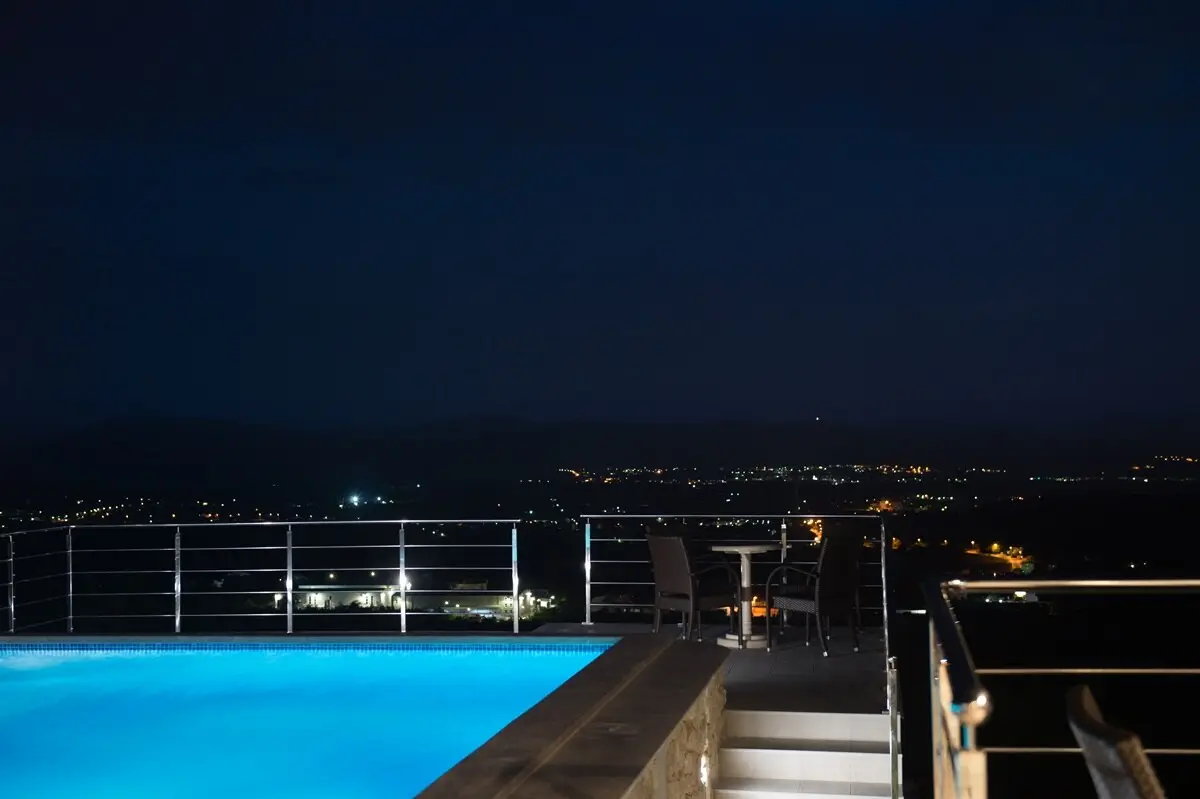 Villa Ljuba - Three Bedroom House & Swimming Pool