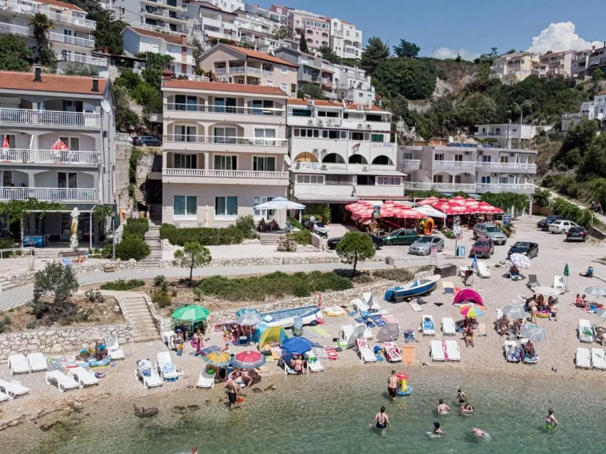 Apartmani Divna