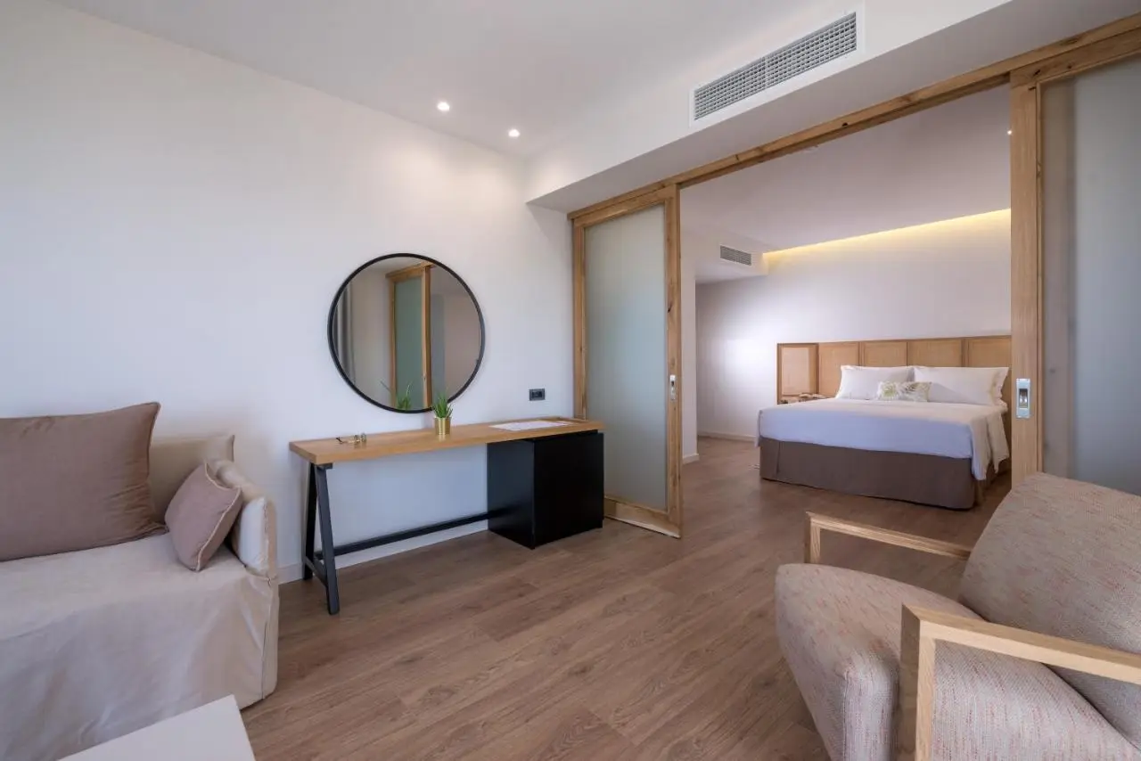 Glow Boutique Hotel & Suites