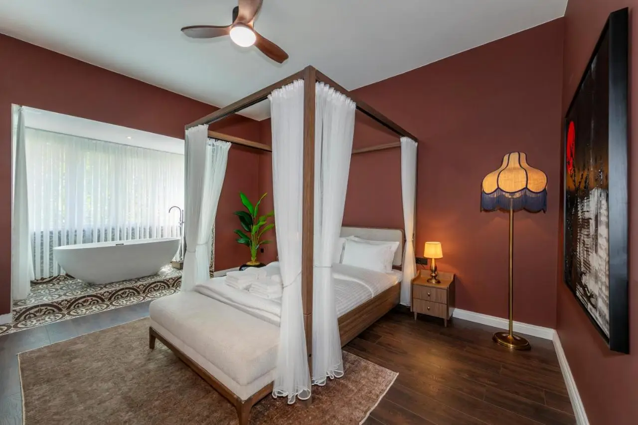 CLK Suites Hotel