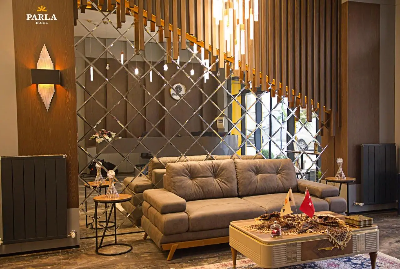 Parla Suite Hotel