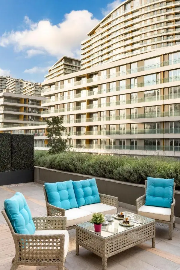 TSL Serviced Apartments Batışehir