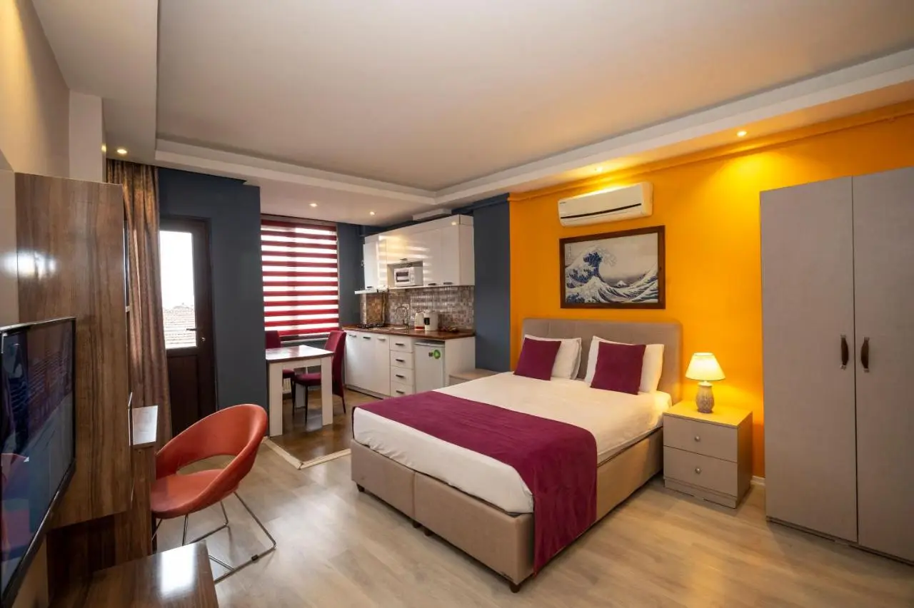 Marida Suit - Istanbul Taksim