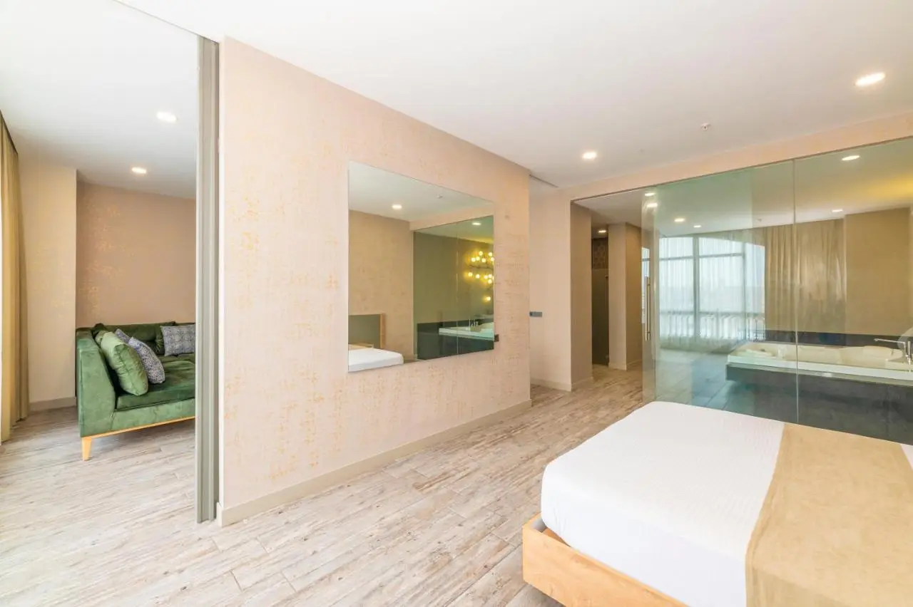 Agora Suites