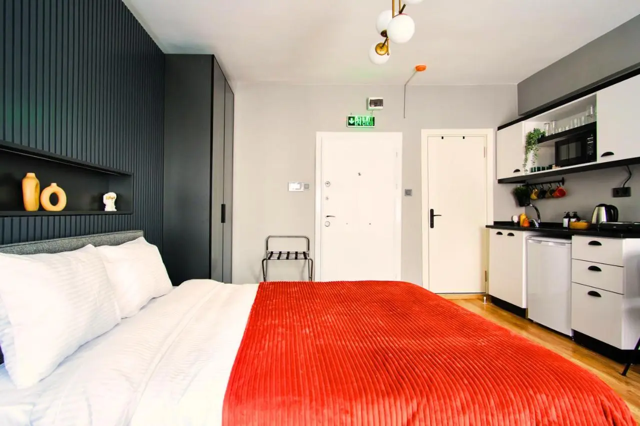 TAKS-INN Hotel