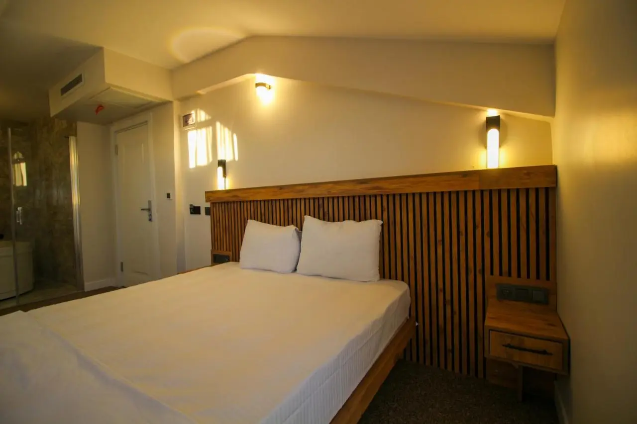 Luvıra Hotel