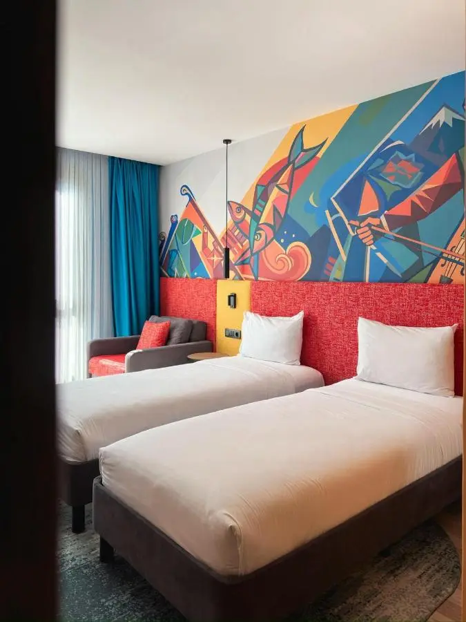 Axis Hotel