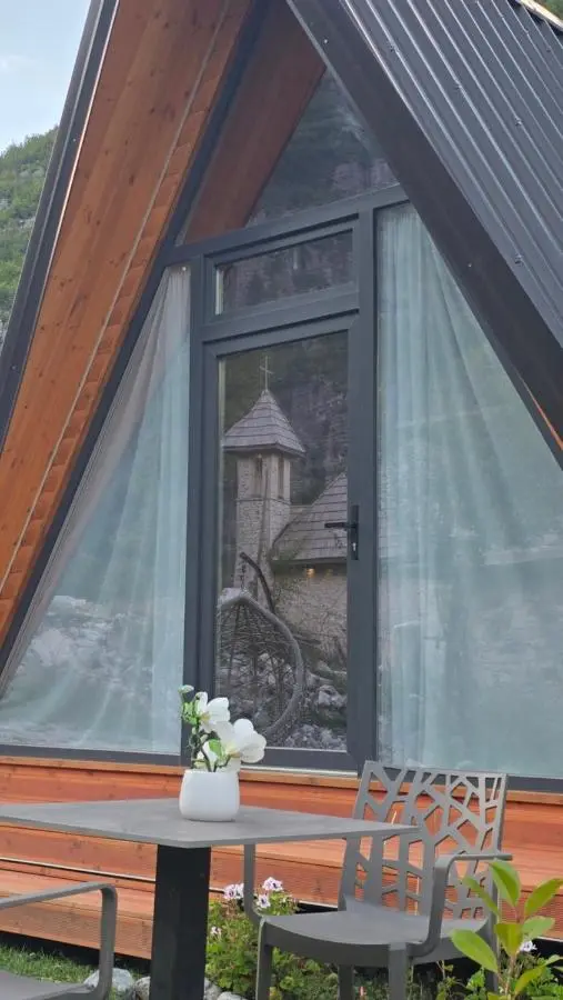 Thethi Sky Lodge