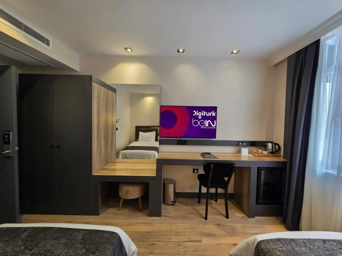 AYATOURE HOTEL