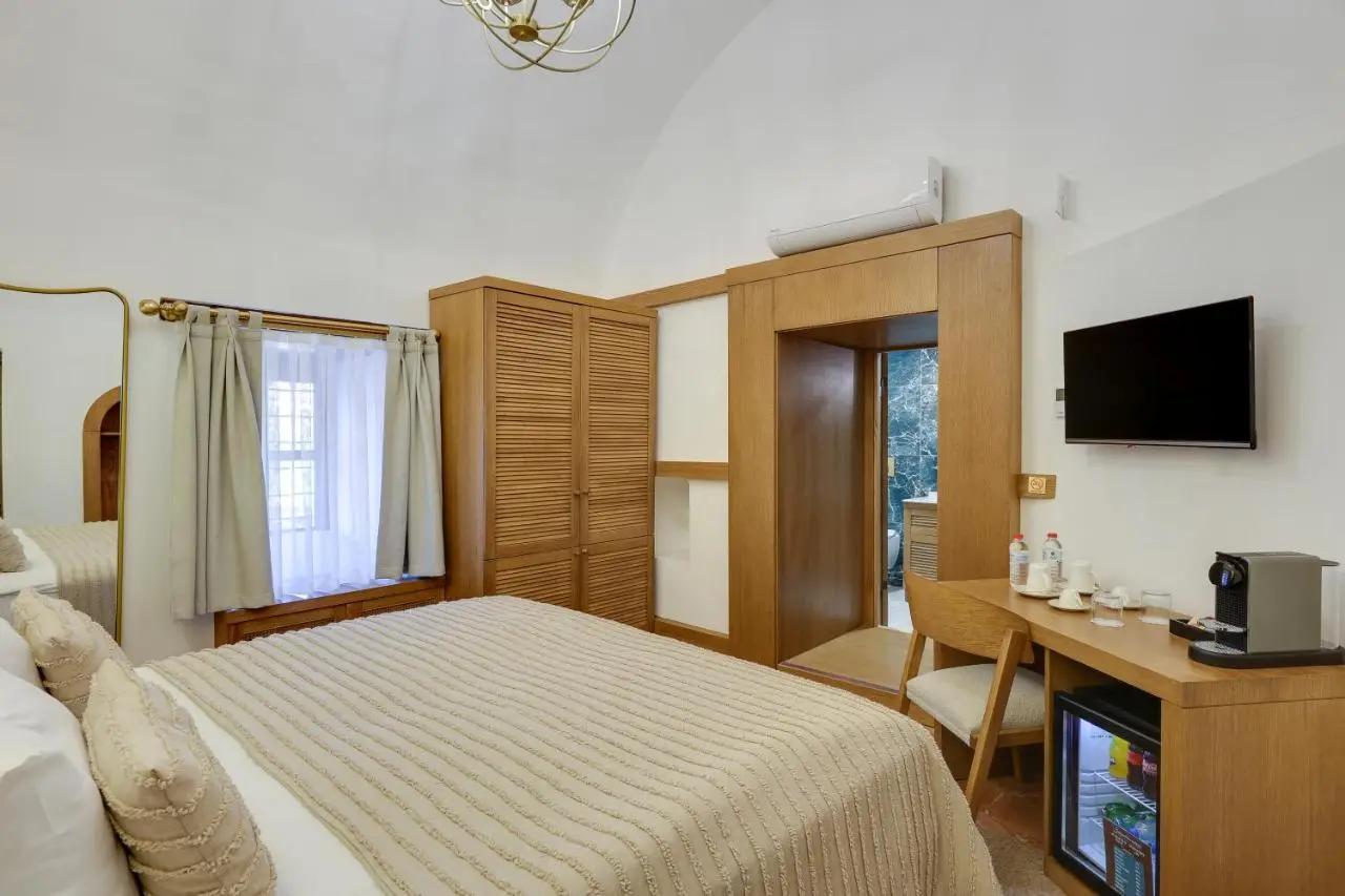 Silk Road Museum Hotel