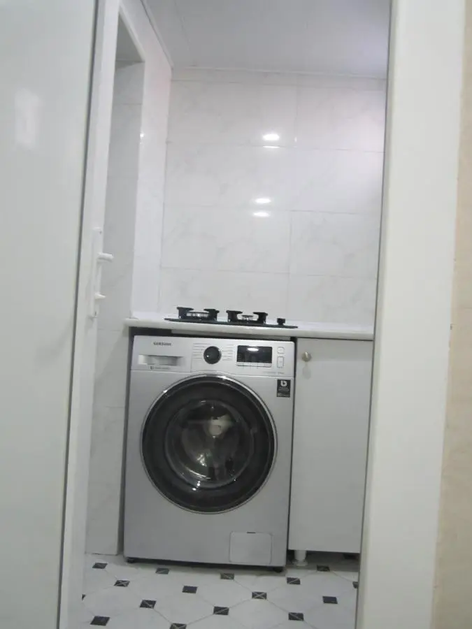 Apartment 19