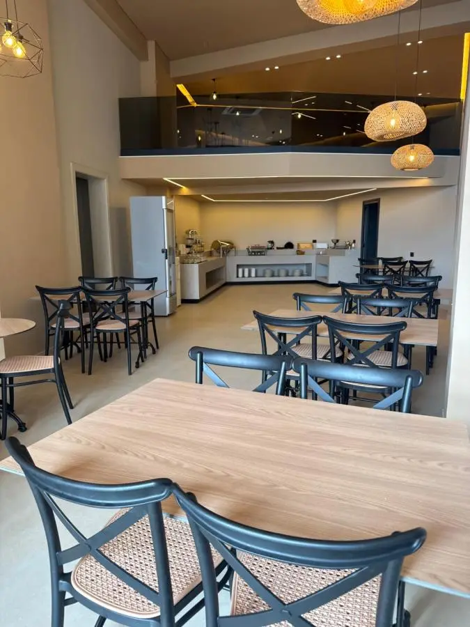 Nuna Hotel & Apartments
