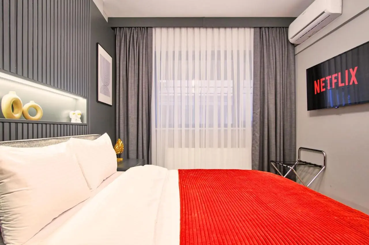 TAKS-INN Hotel
