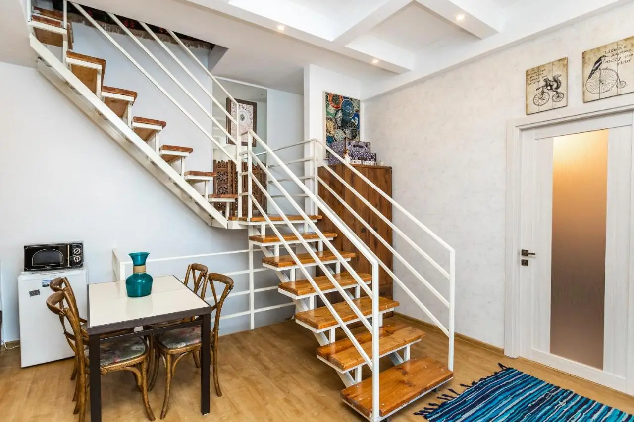 Apartment On Saadi Str Old Tbilisi