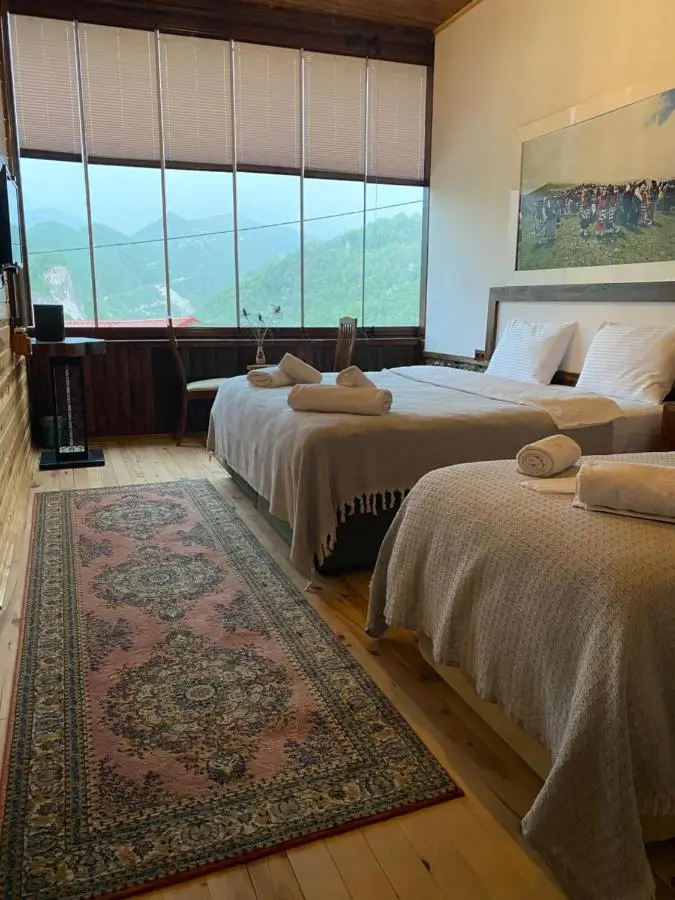 AYVADERE 102 Karadeniz kus cenneti dağ manzaralı