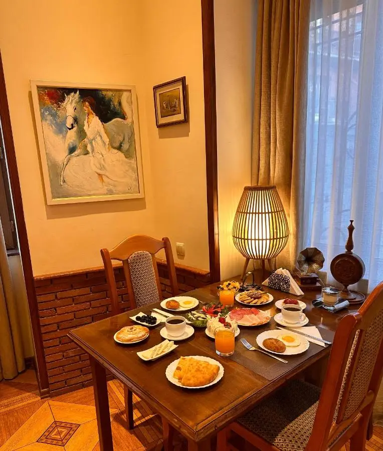 Hotel British House
