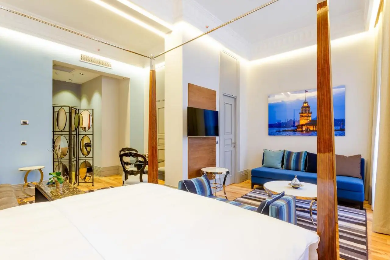 Ravouna 1906 Bosphorus Istanbul