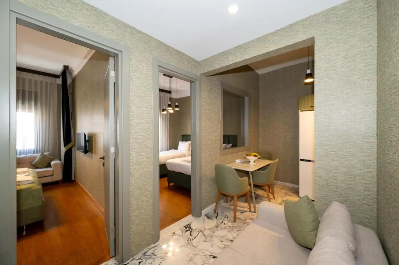 Monev Suites Hotel