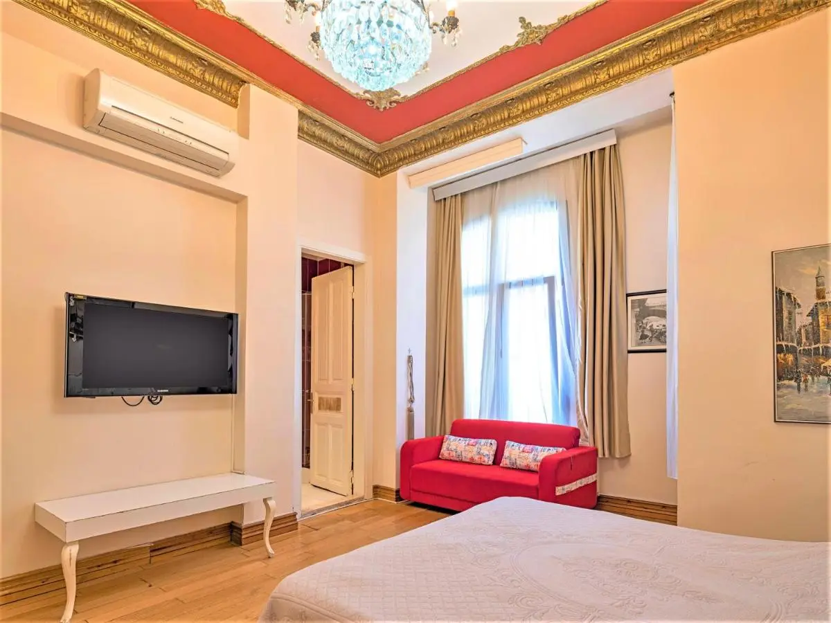 Ragip Pasha Apartments