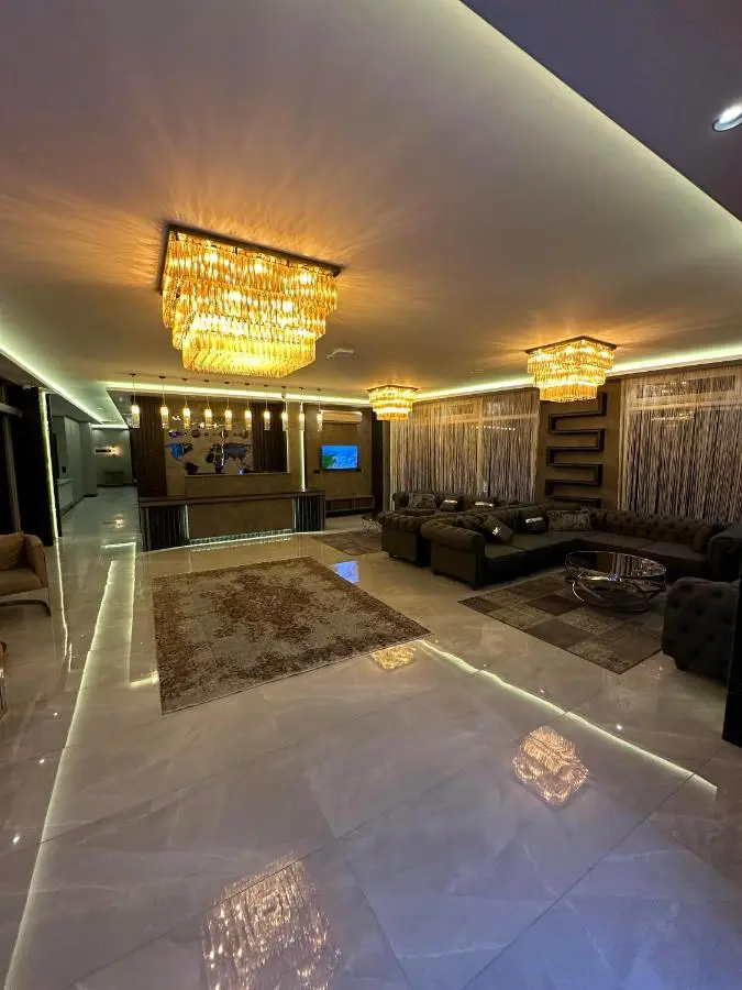 Comfort Point Two Hotel