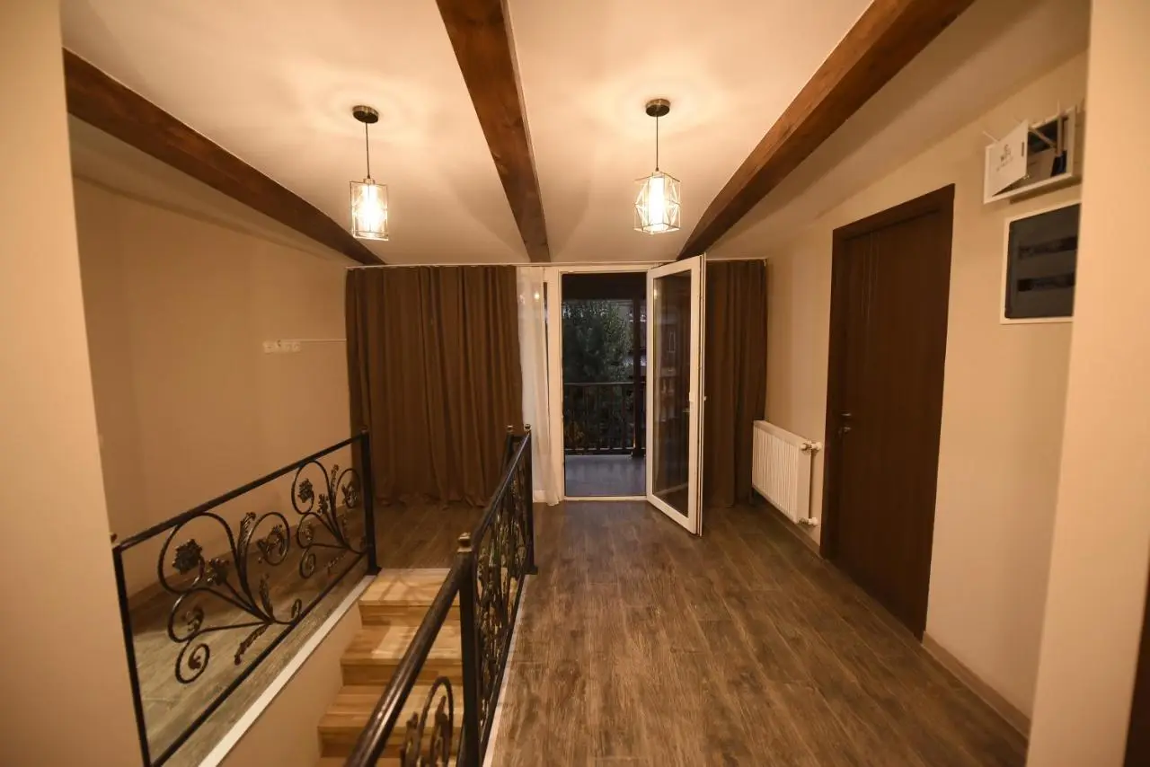 Family Hotel Avlabar