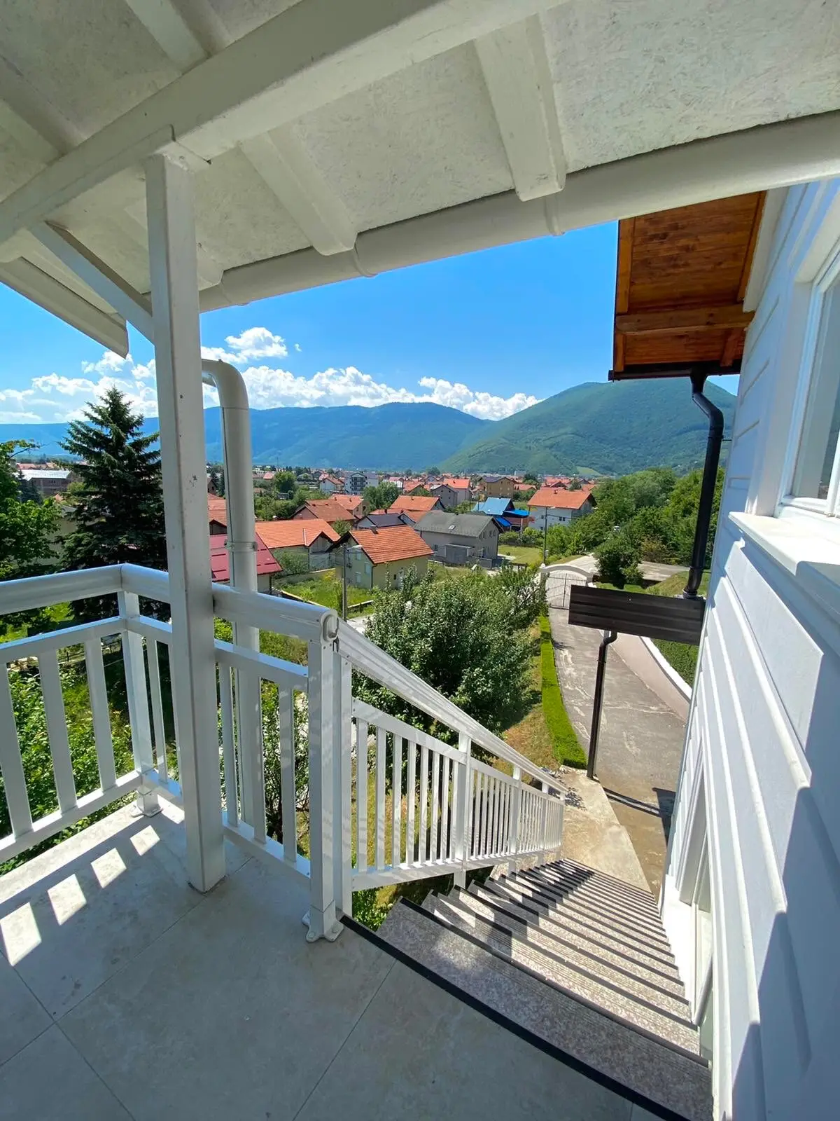 "Golden Hills Resort" Penthouse appartment.