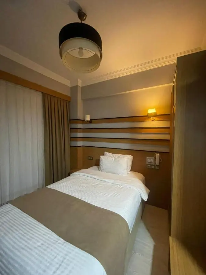 Quars Garden Hotel