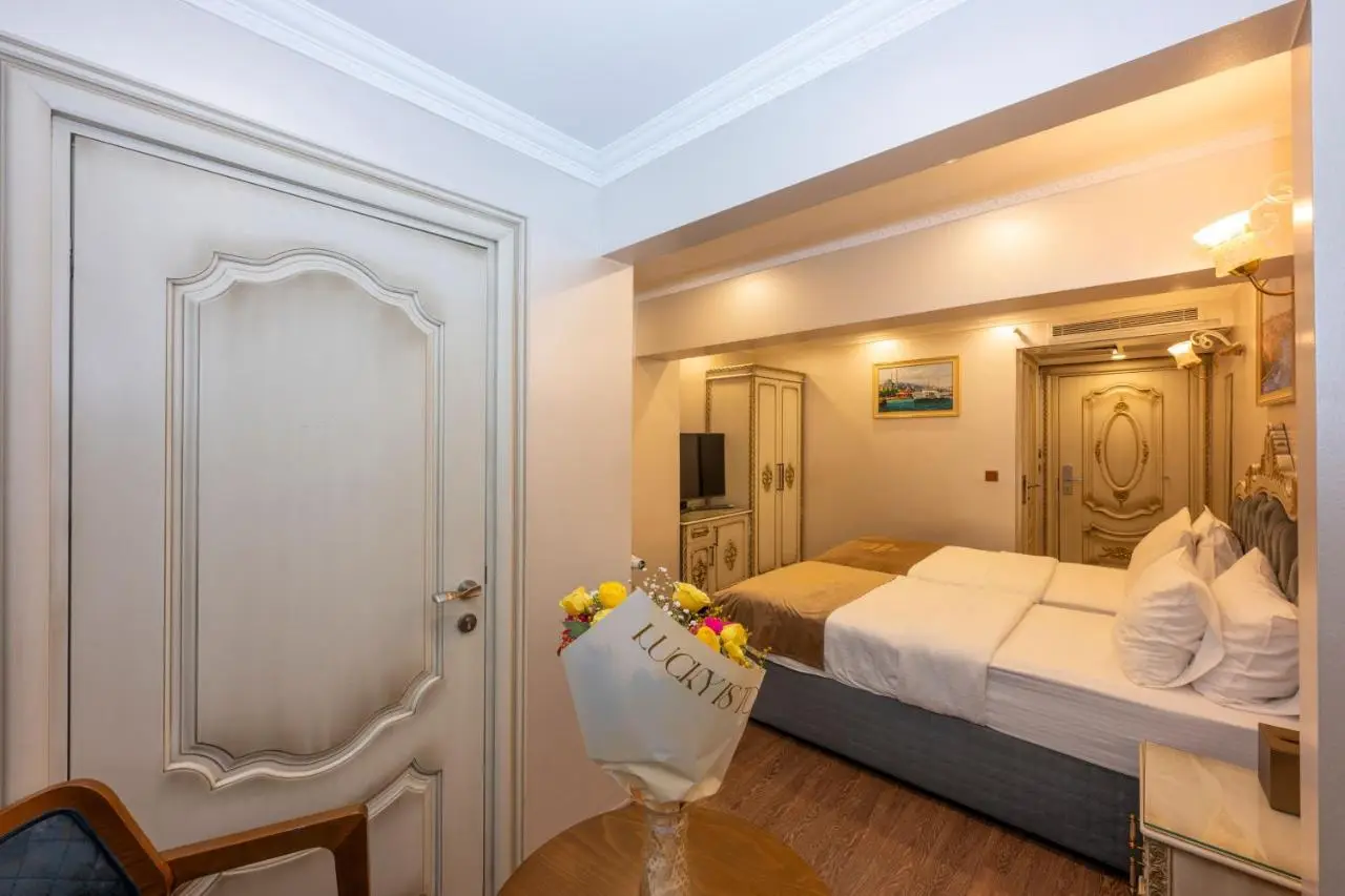 Almadina Hotel Istanbul