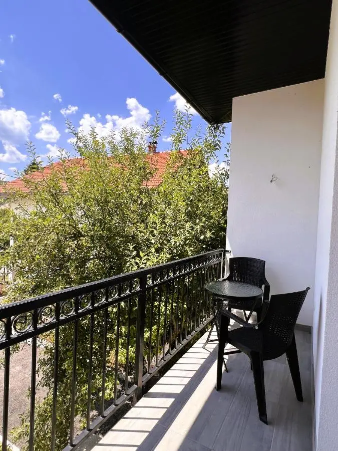 Guest House 369