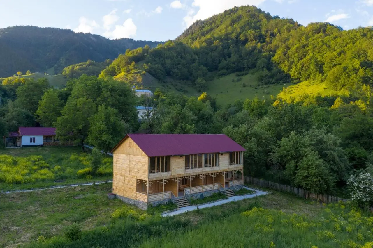 Chiora Inn