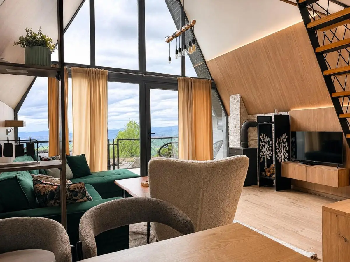 Klek 77 Luxury Chalets near Jahorina