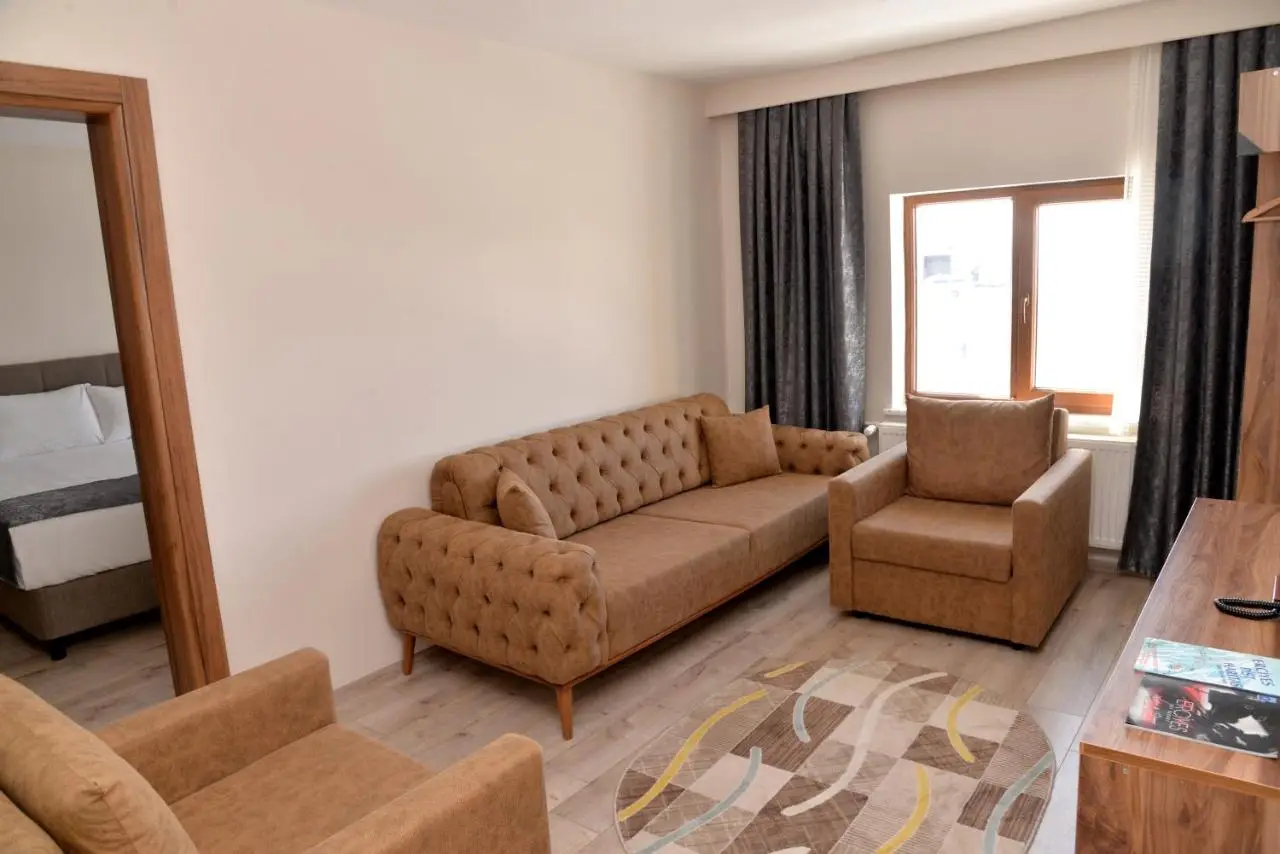 Zümrüt Palas Otel