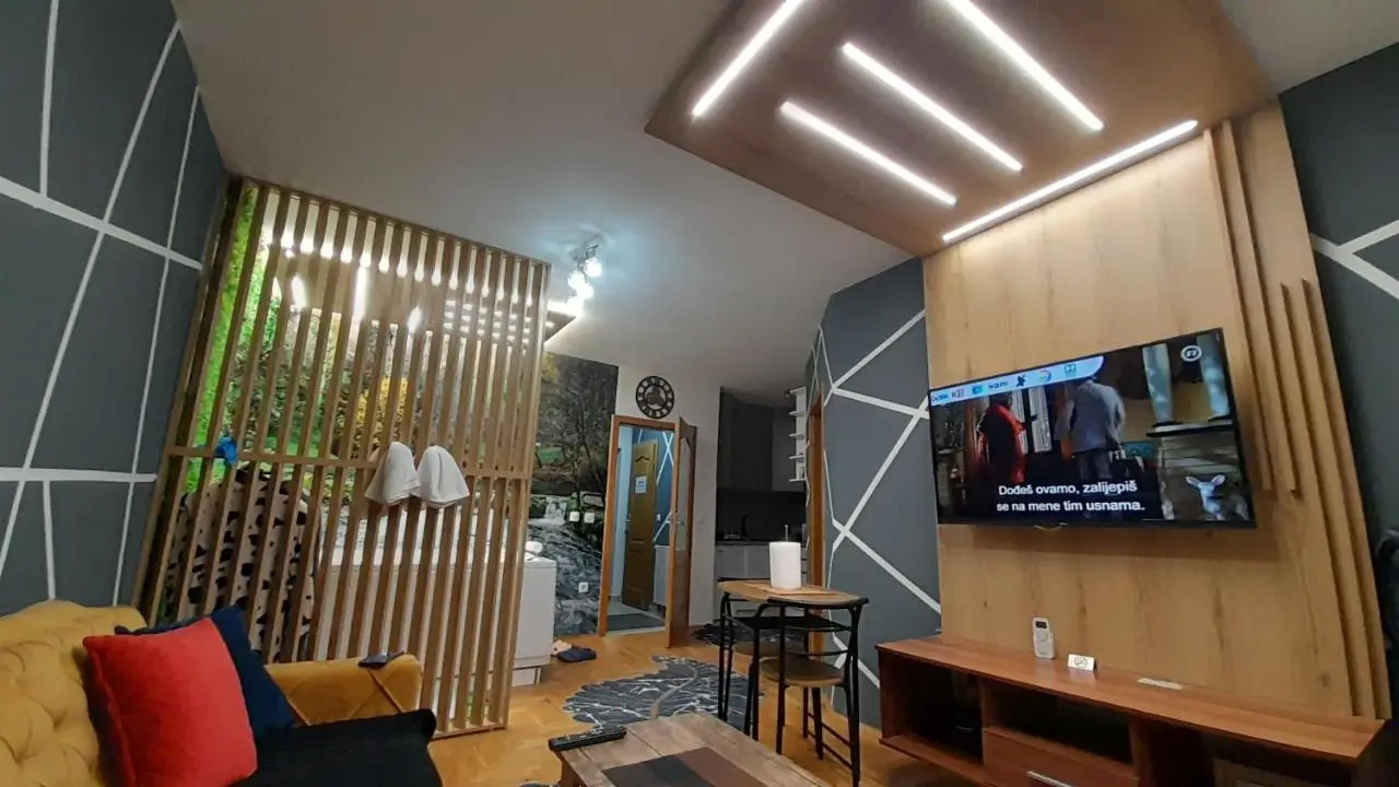 JACUZZI for RELAX - HOLLYWOOD Apartment, STUP, Sarajevo