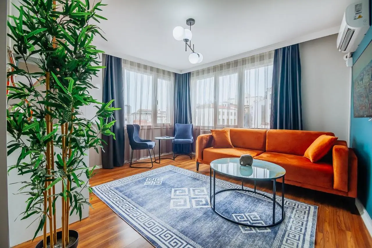 Wonder Suites