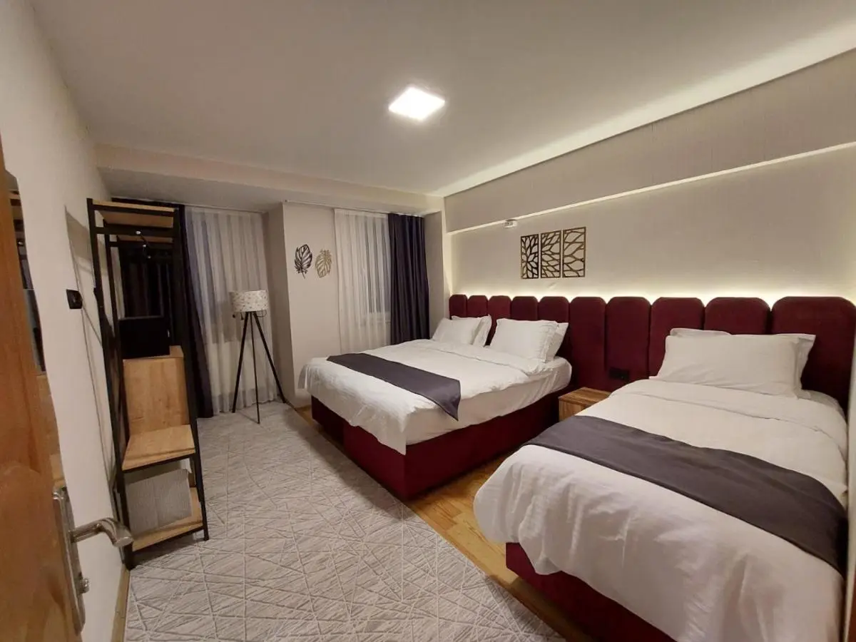 FINDIKZADE SEASIDE FLATS in lively Fatih area very near metro and tourist sights