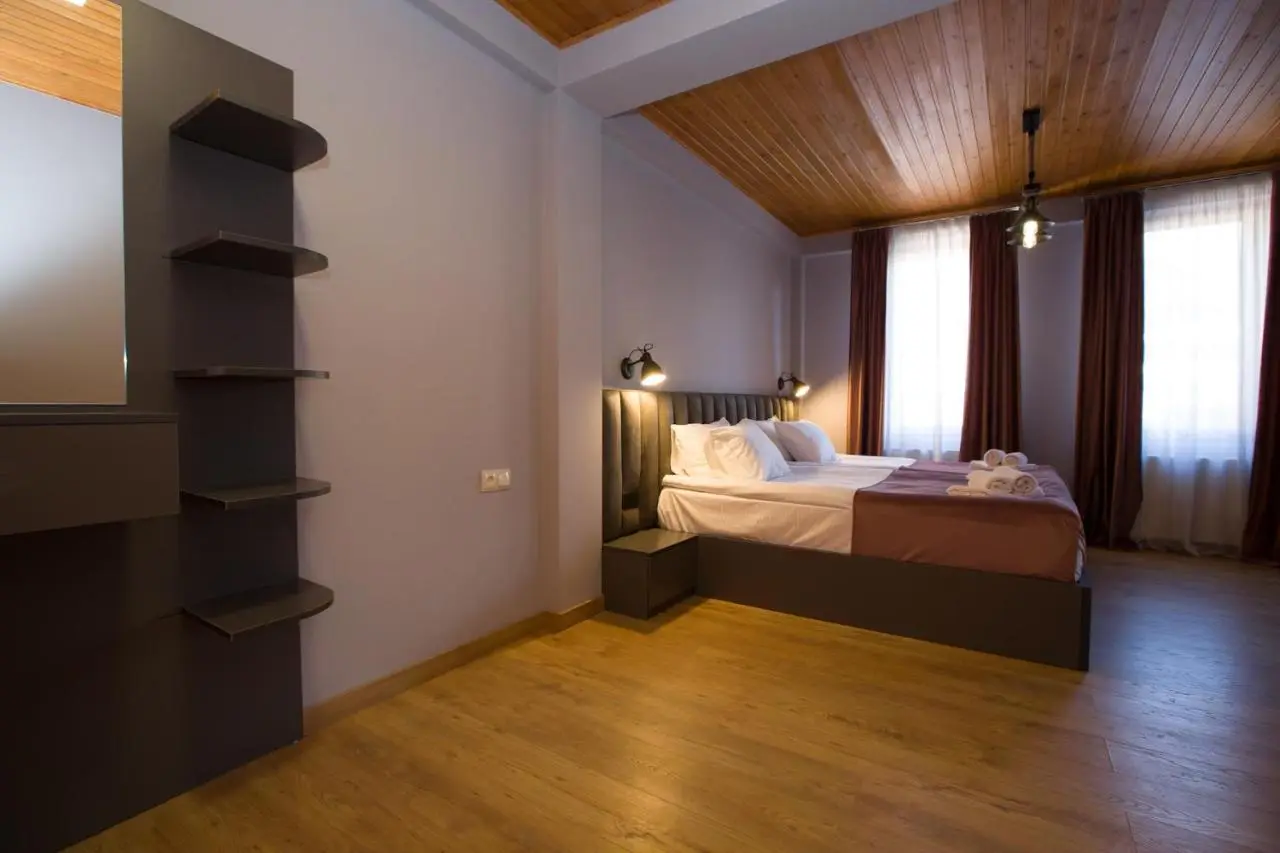 Hotel Mansarda Mestia