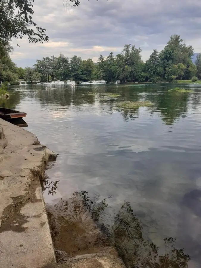 Apartman Dalal - with access to river Una
