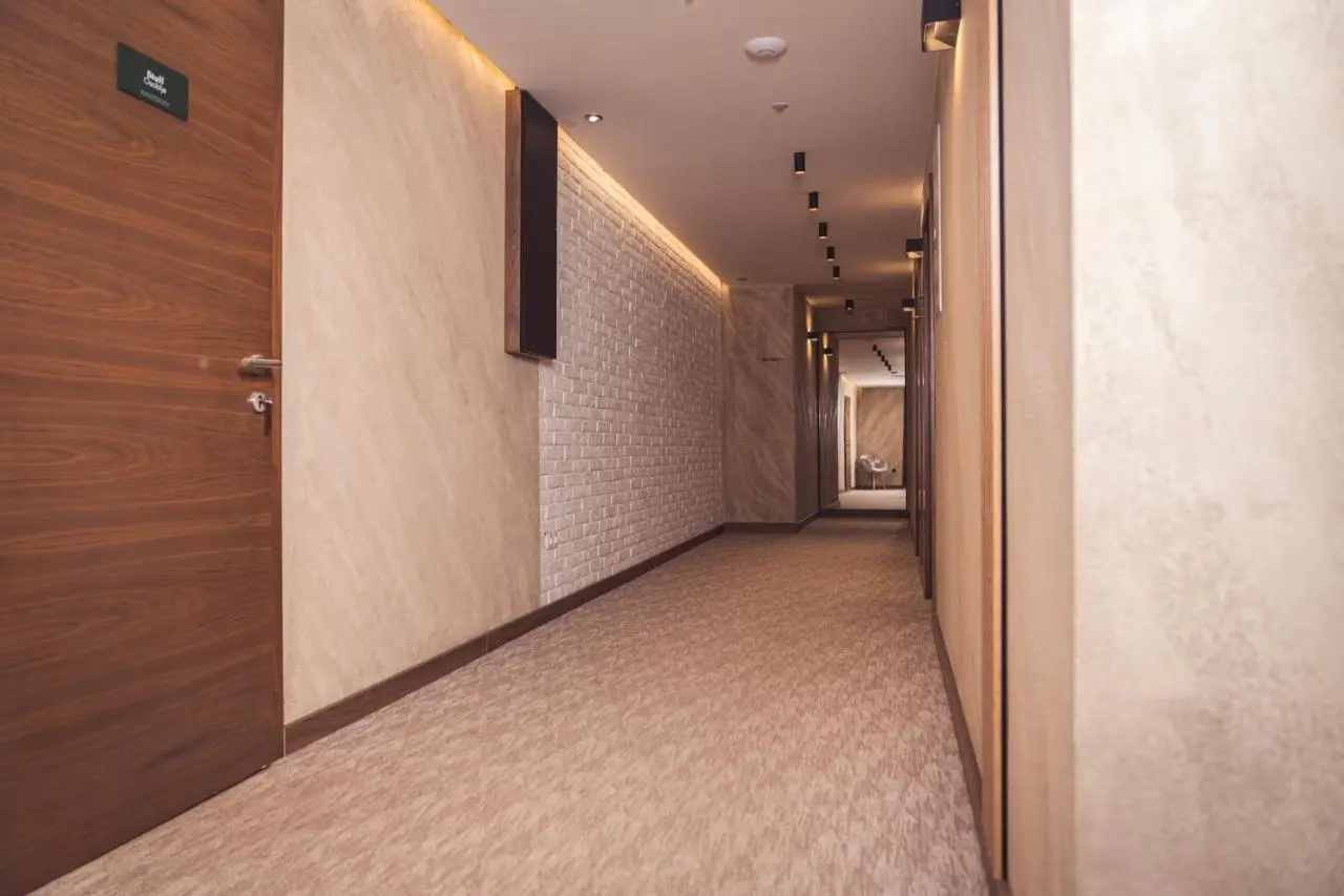 Hotel Tazz - River Front Oasis Collection