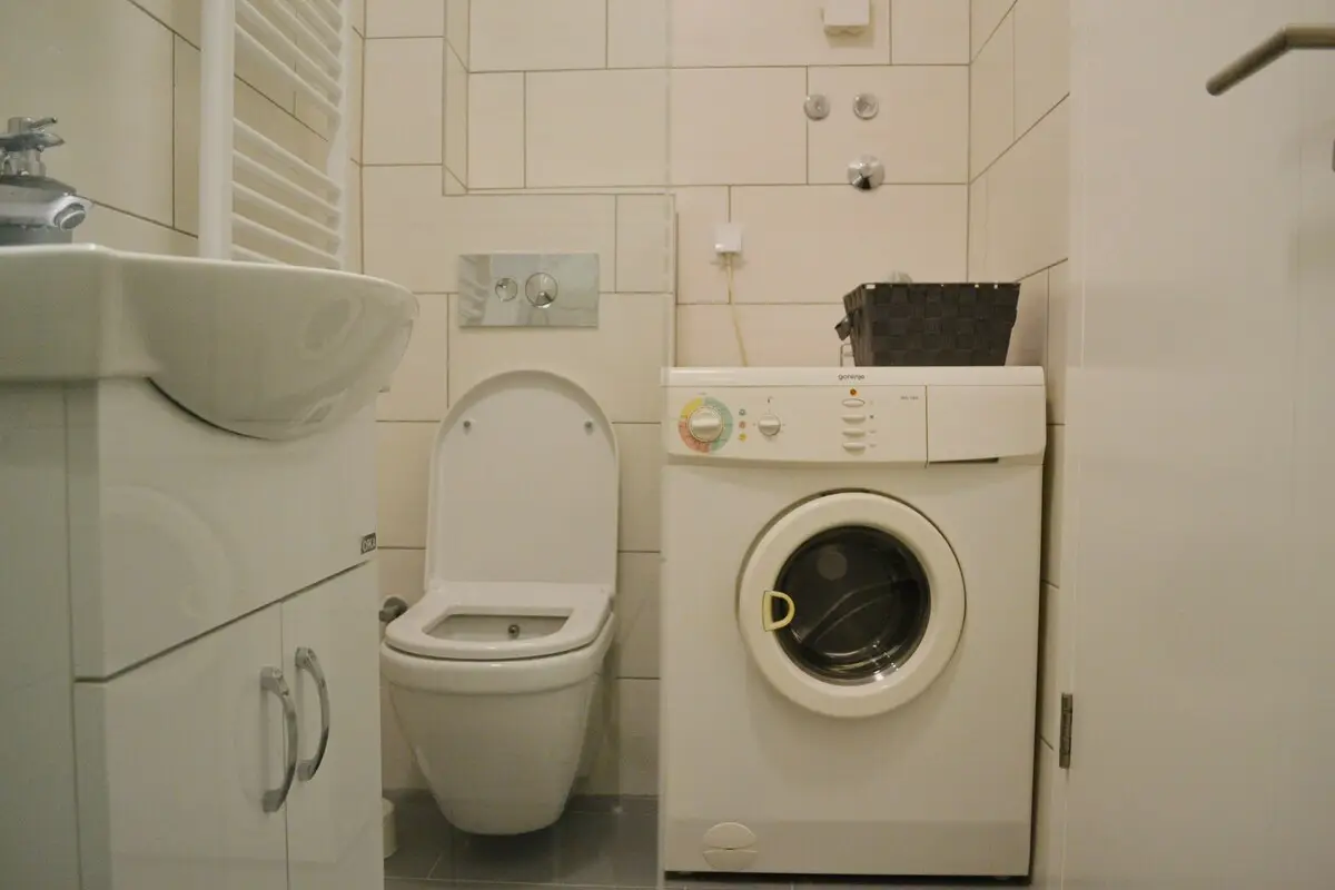 Apartment Masha - Lovely One Bedroom with balcony