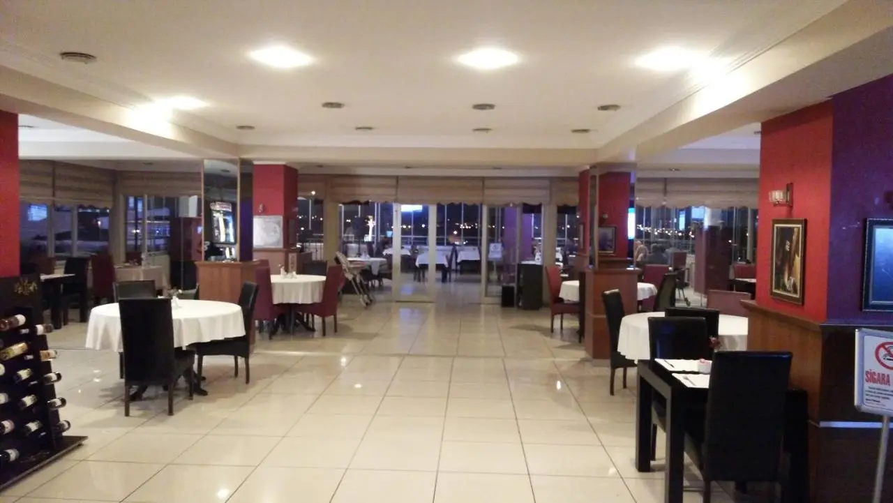 Eriza Hotel