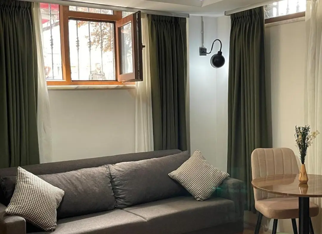 Elegance Suites