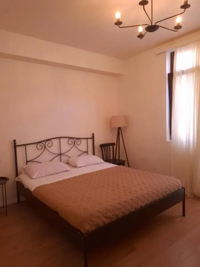 Middle city Guesthouse