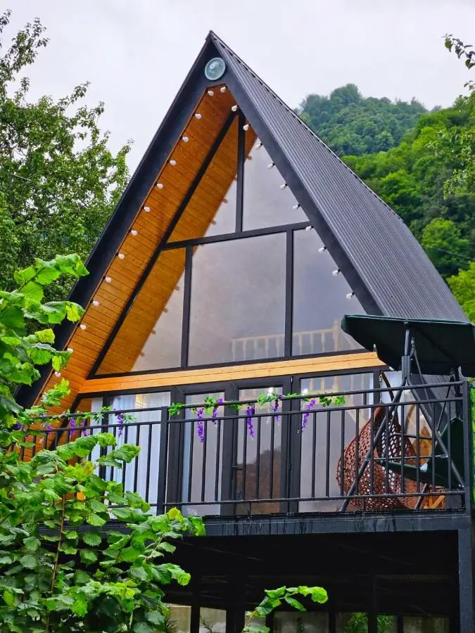 Cottage Mziuri